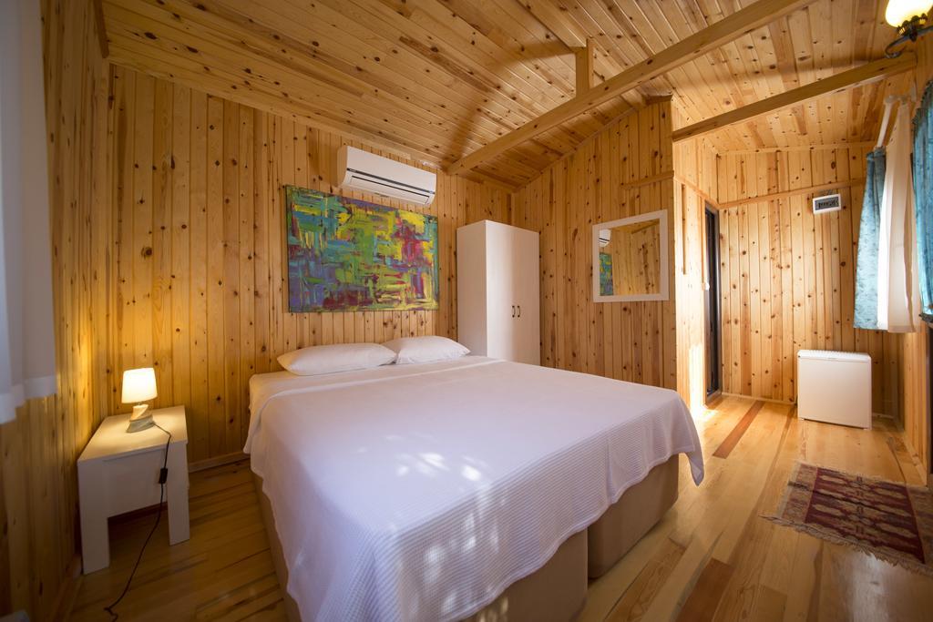 Bal Badem Bungalow Датча Стая снимка