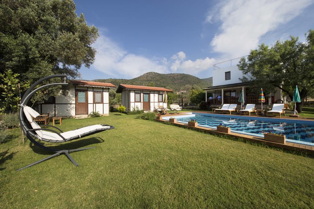 Bal Badem Bungalow Датча Екстериор снимка