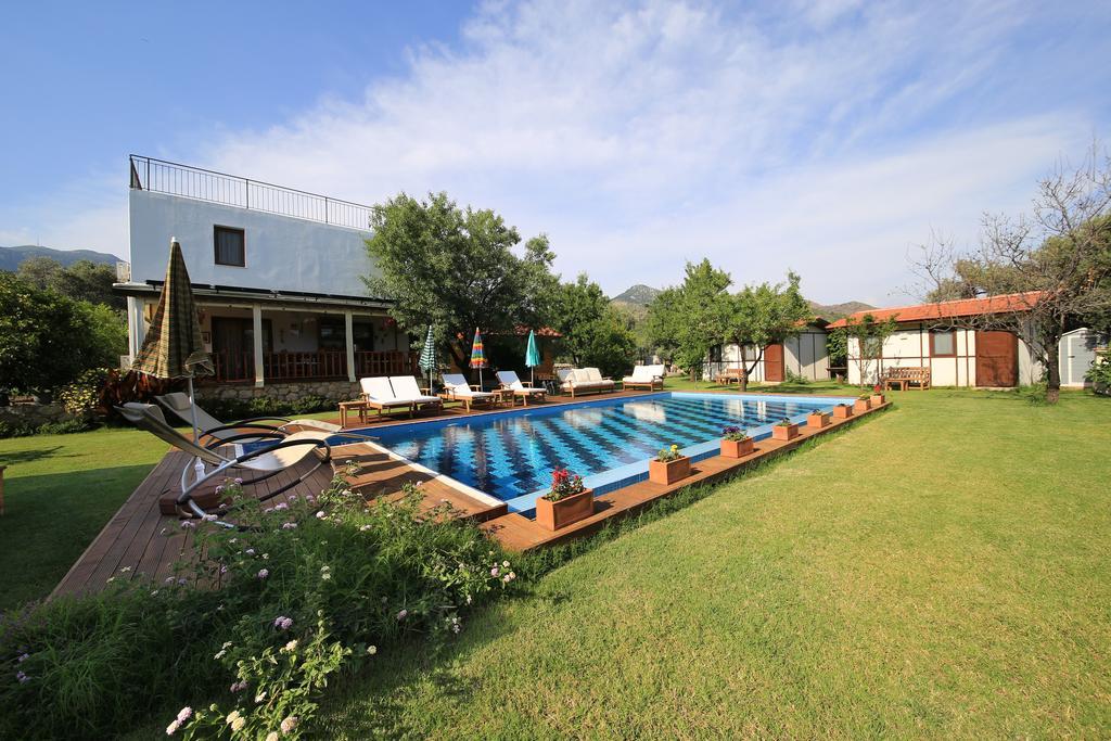 Bal Badem Bungalow Датча Екстериор снимка