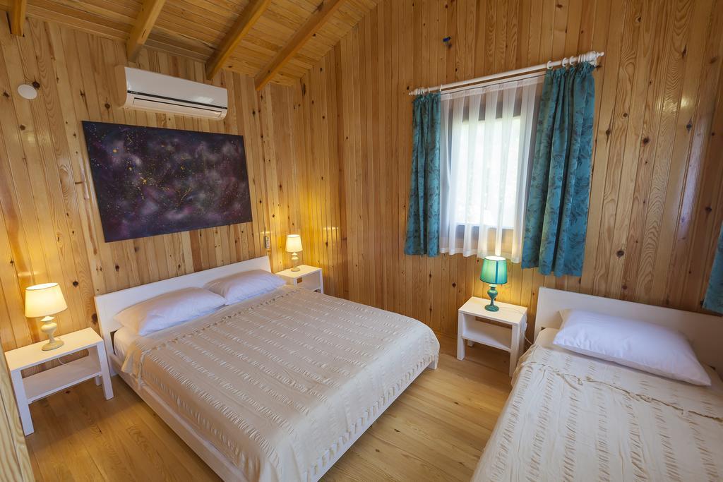 Bal Badem Bungalow Датча Стая снимка