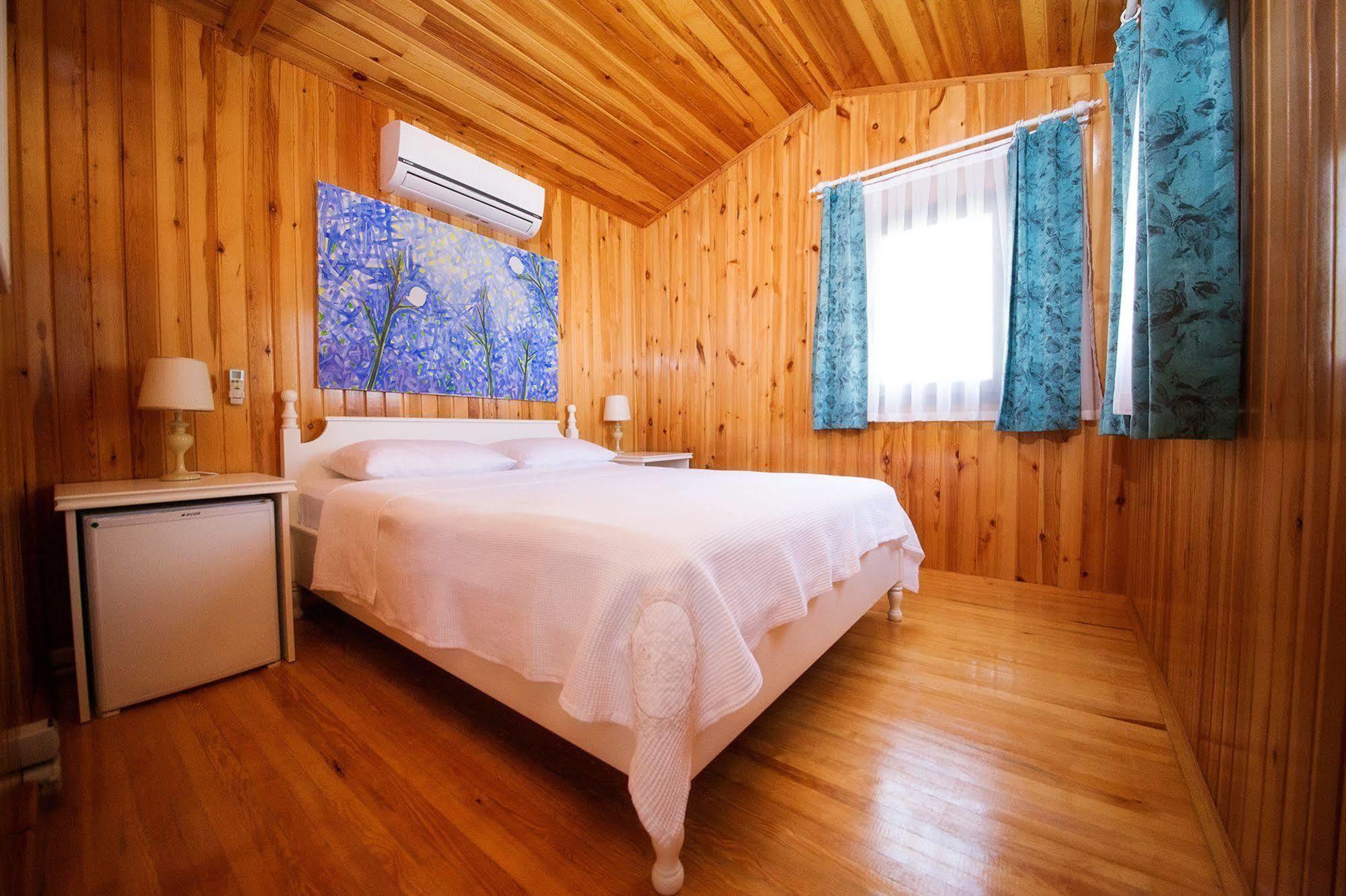 Bal Badem Bungalow Датча Екстериор снимка