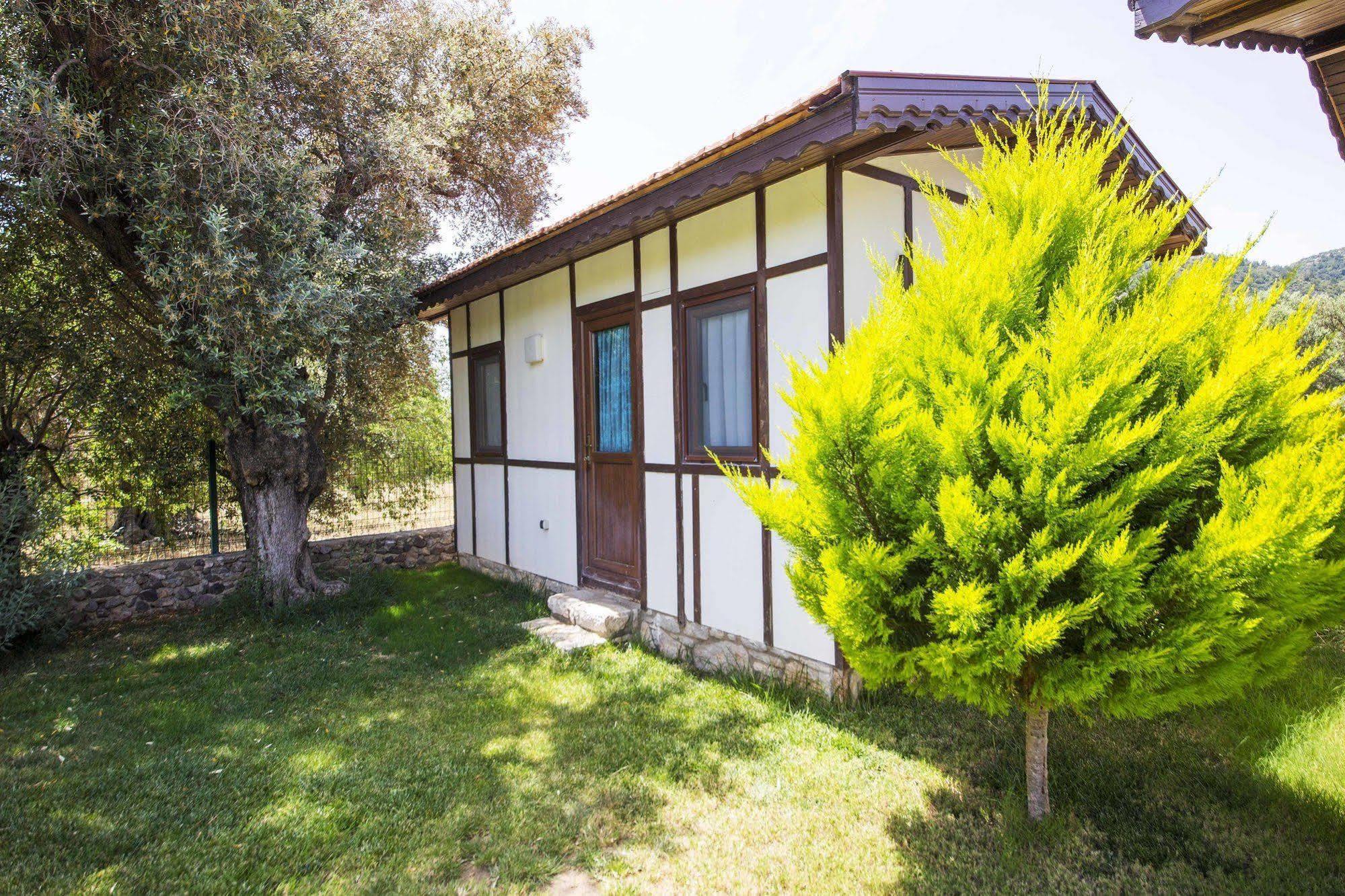 Bal Badem Bungalow Датча Екстериор снимка