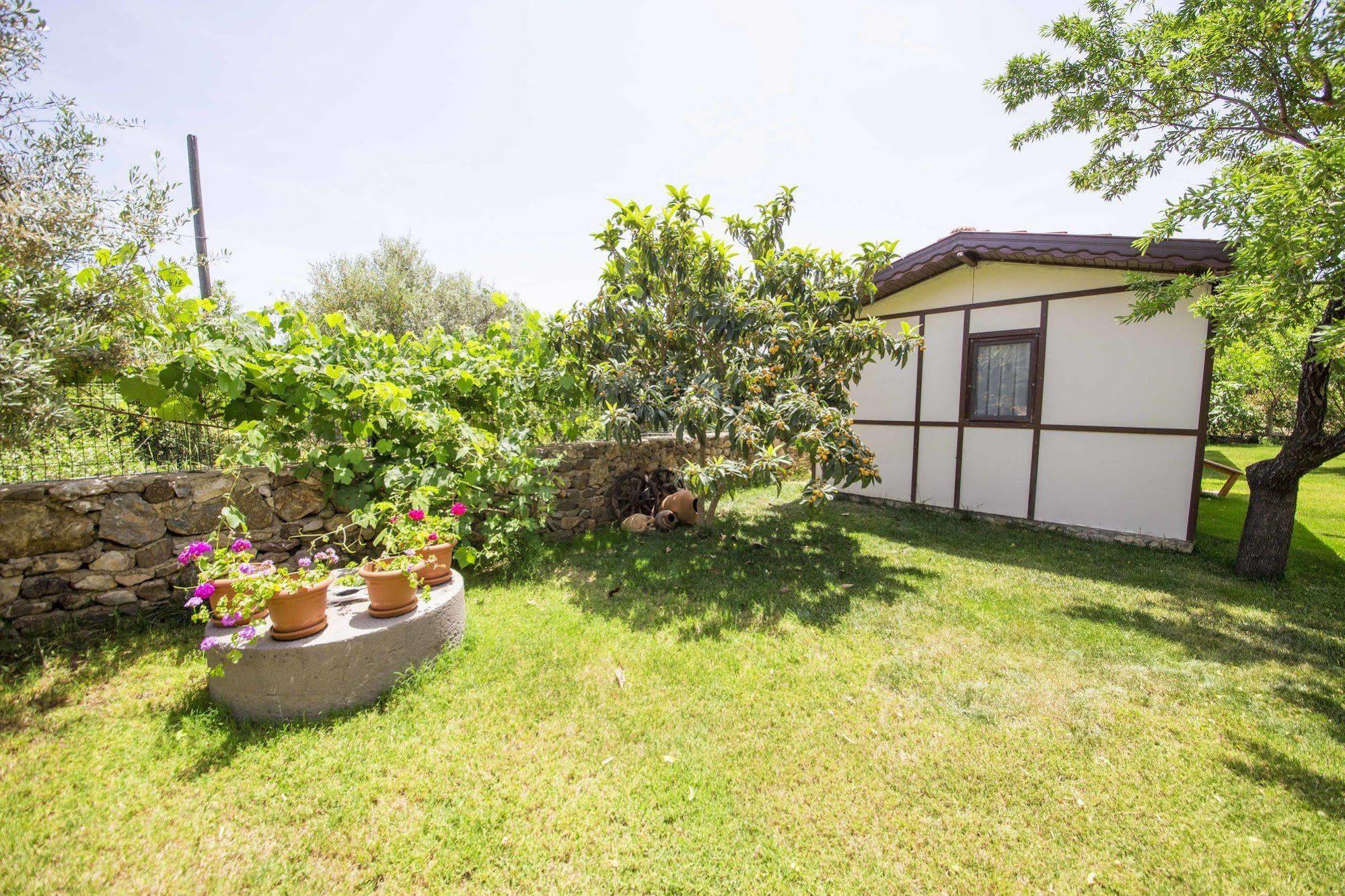 Bal Badem Bungalow Датча Екстериор снимка