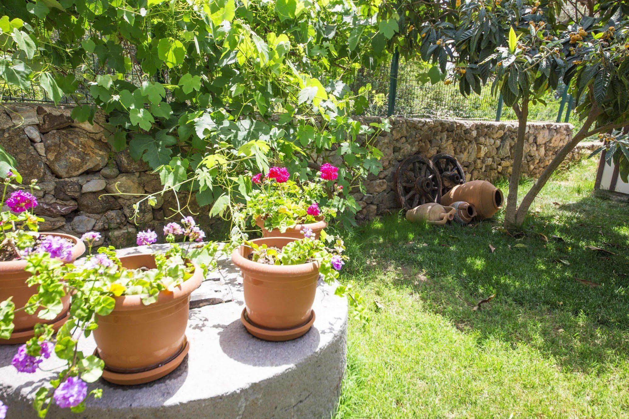 Bal Badem Bungalow Датча Екстериор снимка